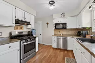 122 Drew St, Marseilles, IL 61341 - Photo 11