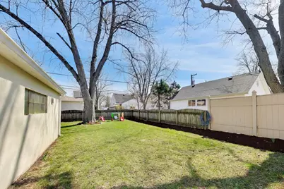 901 S Hillside Avenue, Elmhurst, IL 60126 - Photo 27