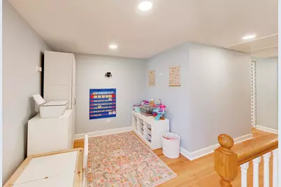 901 S Hillside Avenue, Elmhurst, IL 60126 - Photo 13