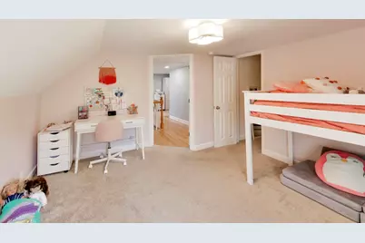 901 S Hillside Avenue, Elmhurst, IL 60126 - Photo 17