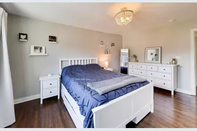 901 S Hillside Avenue, Elmhurst, IL 60126 - Photo 9