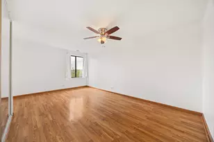 425 Walnut Creek Ln, Lisle, IL 60532 - Photo 11