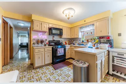 2826 N 72nd Court, Elmwood Park, IL 60707 - Photo 7