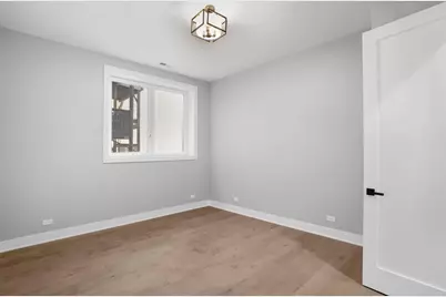 1627 W Warren Boulevard #2, Chicago, IL 60612 - Photo 11