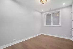 1627 W Warren Blvd, Chicago, IL 60612 - Photo 13