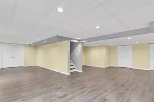 904 Warwick Ln, Lake Zurich, IL 60047 - Photo 31