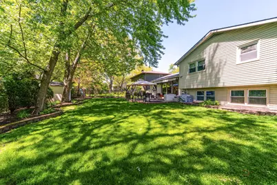 615 E Golf Road, Libertyville, IL 60048 - Photo 31