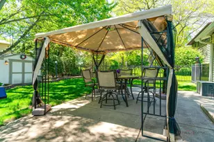 615 E Golf Rd, Libertyville, IL 60048 - Photo 27