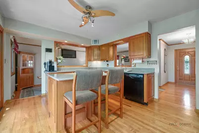 615 E Golf Road, Libertyville, IL 60048 - Photo 17