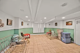 2153 121st Pl, Blue Island, IL 60406 - Photo 11