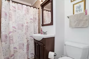 758 7th Ave, Libertyville, IL 60048 - Photo 19