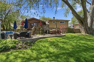 758 7th Ave, Libertyville, IL 60048 - Photo 37
