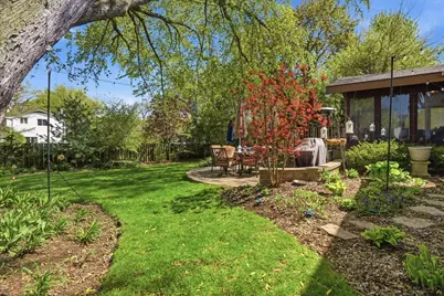 758 7th Avenue, Libertyville, IL 60048 - Photo 35