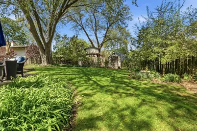 758 7th Avenue, Libertyville, IL 60048 - Photo 39