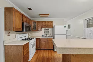 1916 Edison St, Danville, IL 61832 - Photo 11