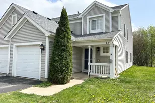 24 Ronan Ct, Lake in the Hills, IL 60156 - Photo 1