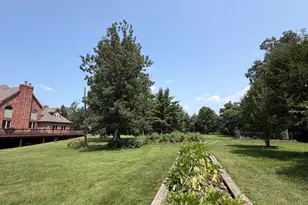 1N424 Indian Knoll Rd, West Chicago, IL 60185 - Photo 33