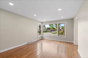 7300 W 61st St, Summit, IL 60501 - Photo 5