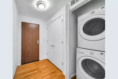 160 E Illinois Street #2003, Chicago, IL 60611 - Photo 17