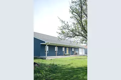 466 County Road 100, Sadorus, IL 61872 - Photo 3