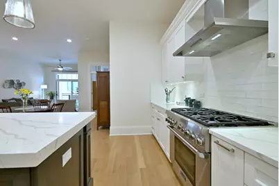 105 S Cottage Hill Avenue #206, Elmhurst, IL 60126 - Photo 13