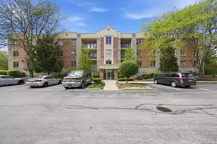 7841 W 157th St, Orland Park, IL 60462 - Photo 1