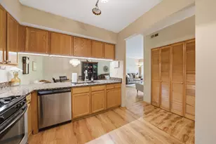 7841 W 157th St, Orland Park, IL 60462 - Photo 17