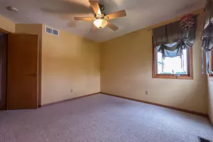 2535 Mary St, Belvidere, IL 61008 - Photo 11
