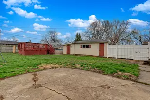 14325 Kilbourne Ave, Midlothian, IL 60445 - Photo 23