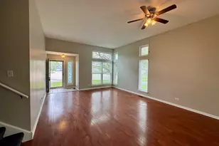 871 Taralon Trail, Lake in the Hills, IL 60156 - Photo 3