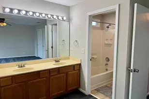 871 Taralon Trail, Lake in the Hills, IL 60156 - Photo 17
