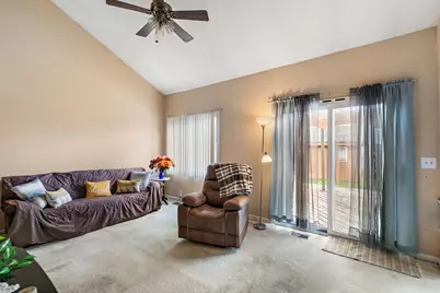 1493 Exeter Lane, South Elgin, IL 60177 - Photo 5