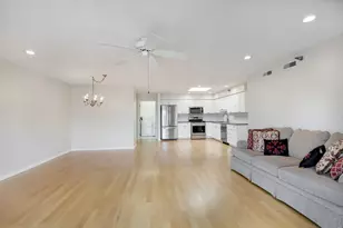 7011 W Touhy Ave, Niles, IL 60714 - Photo 7