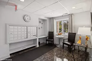 7011 W Touhy Ave, Niles, IL 60714 - Photo 21