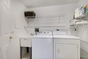 7011 W Touhy Ave, Niles, IL 60714 - Photo 15