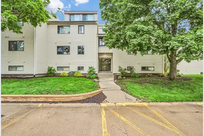 1909 Melrose Drive #B, Champaign, IL 61820 - Photo 1