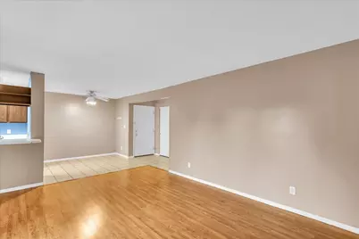 1909 Melrose Drive #B, Champaign, IL 61820 - Photo 9
