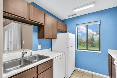 1909 Melrose Drive #B, Champaign, IL 61820 - Photo 15