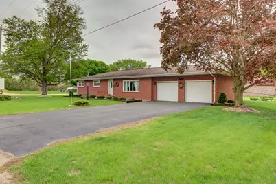 310 E 3rd Street, Tampico, IL 61283 - Photo 1