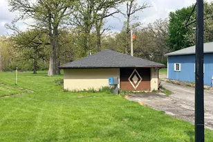 25716 S Stoney Island Ave, Crete, IL 60417 - Photo 3