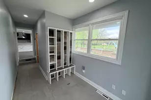 25716 S Stoney Island Ave, Crete, IL 60417 - Photo 9