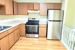 653 Ziegler Dr, Grayslake, IL 60030 - Photo 11