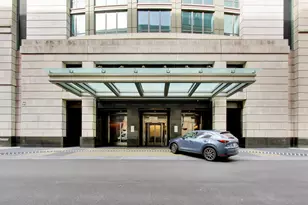 130 N Garland Ct, Chicago, IL 60602 - Photo 3