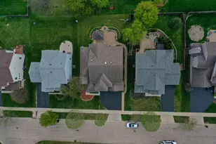 239 Pawtucket Ave, Elgin, IL 60124 - Photo 43