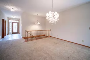 1432 Brady Ln, Rockford, IL 61108 - Photo 3