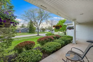 524 Tower Pl, Fox River Grove, IL 60021 - Photo 3