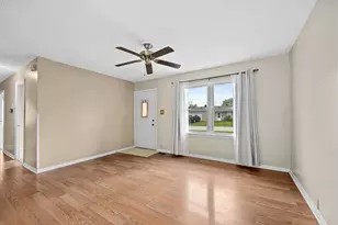 625 Lynn Ave, Romeoville, IL 60446 - Photo 3