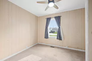625 Lynn Ave, Romeoville, IL 60446 - Photo 15