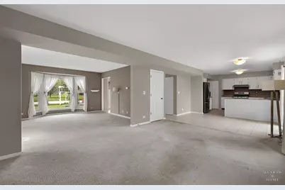 75 Hampton Street, Cary, IL 60013 - Photo 11
