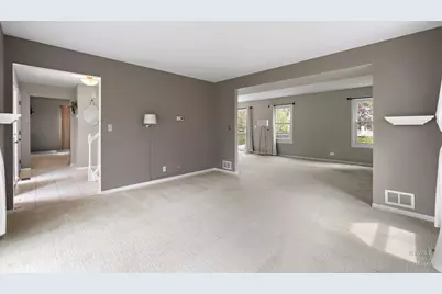 75 Hampton Street, Cary, IL 60013 - Photo 13